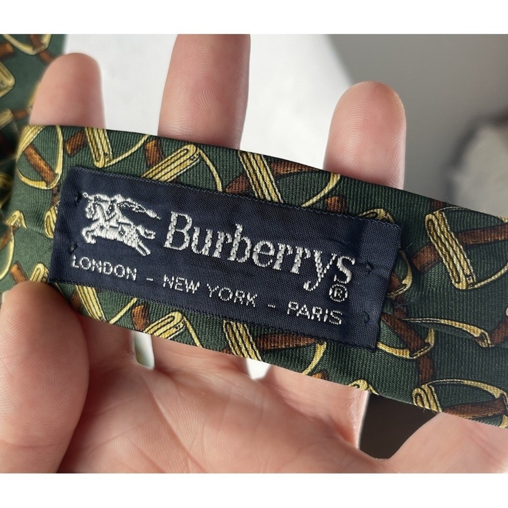 Vintage Rare Burberry Horse Stirrups Equestrian Made In The USA Silk Green Tie - Picture 3 of 4